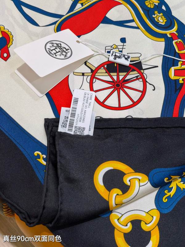 Hermes silk scarf 90X90cm E40 (24)
