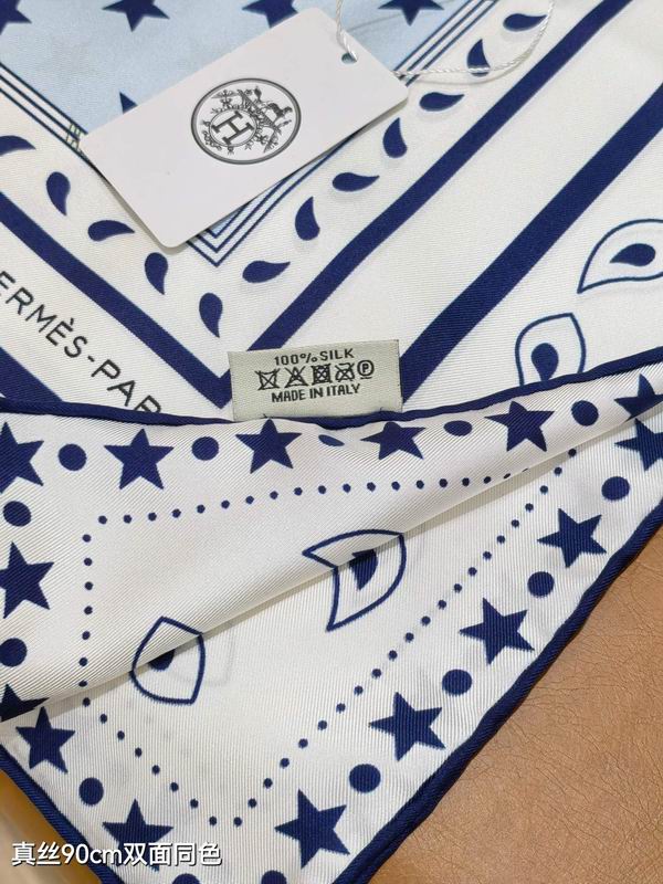 Hermes silk scarf 90X90cm E41 (14)
