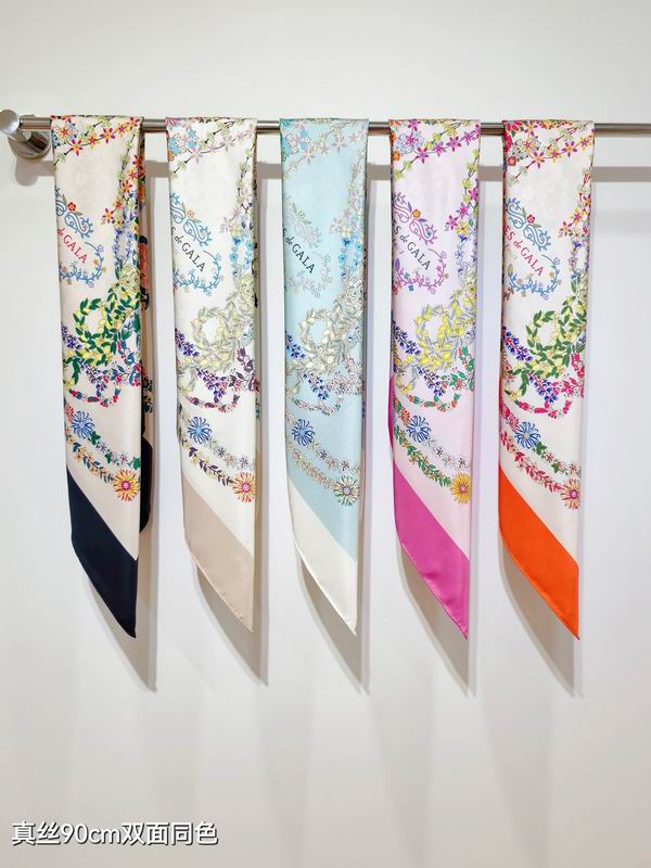 Hermes silk scarf 90X90cm E42 (1)