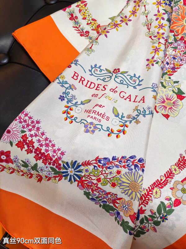 Hermes silk scarf 90X90cm E42 (16)