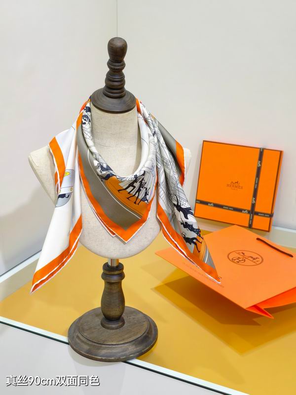 Hermes silk scarf 90X90cm E42 (24)