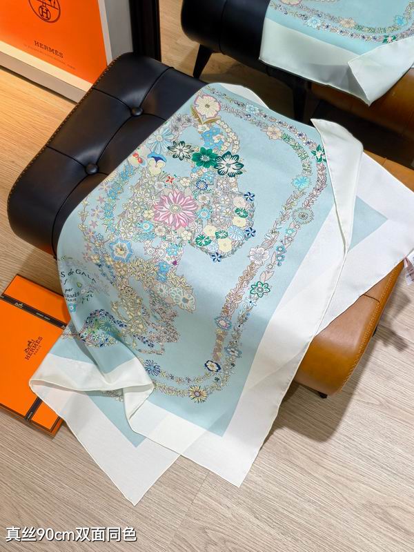 Hermes silk scarf 90X90cm E42 (27)