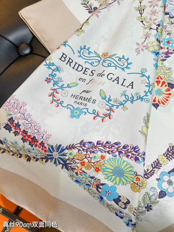 Hermes silk scarf 90X90cm E42 (36)