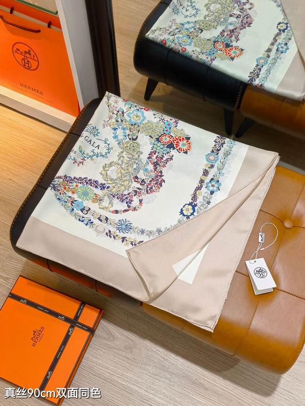 Hermes silk scarf 90X90cm E42 (38)