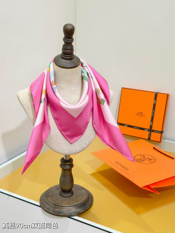 Hermes silk scarf 90X90cm E42 (43)