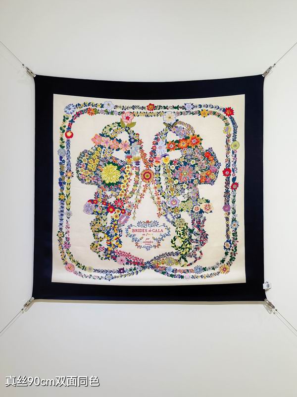 Hermes silk scarf 90X90cm E42 (9)