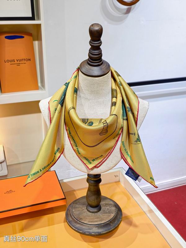Hermes silk scarf 90X90cm E54 (1)