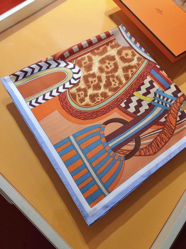 Hermes silk scarf 90X90cm E90 (15)