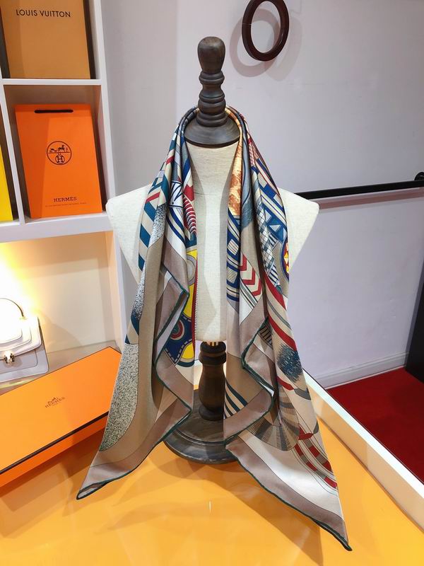 Hermes silk scarf 90X90cm E90 (20)