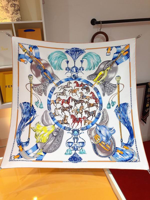 Hermes silk scarf 90X90cm E91 (5)