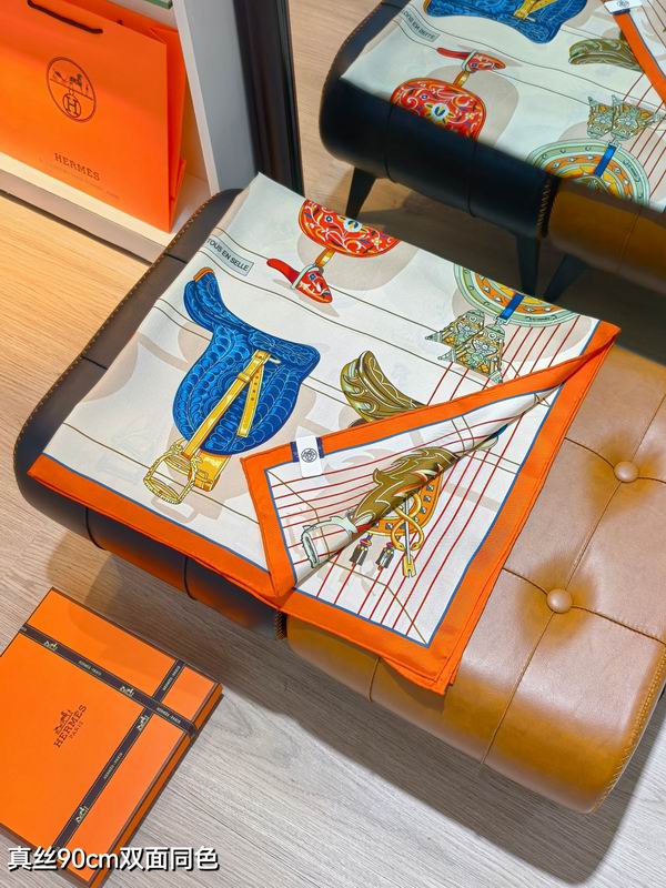 Hermes silk scarf 90X90cm E99 (6)