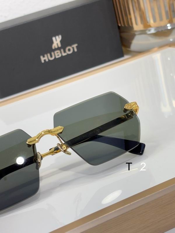 Hublot H330 58 15-145 c07