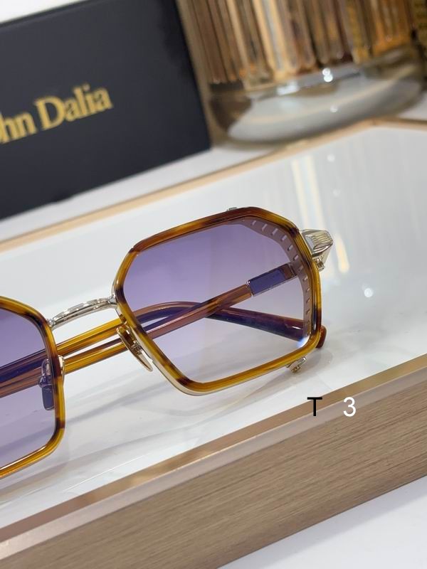 JD DENNIS 49 22-145 C07