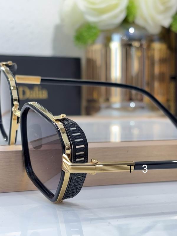 JD DENNIS 49 22-145 C08