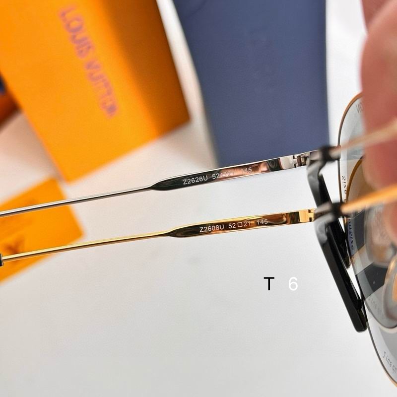 LV 0517 52 21-145 E07