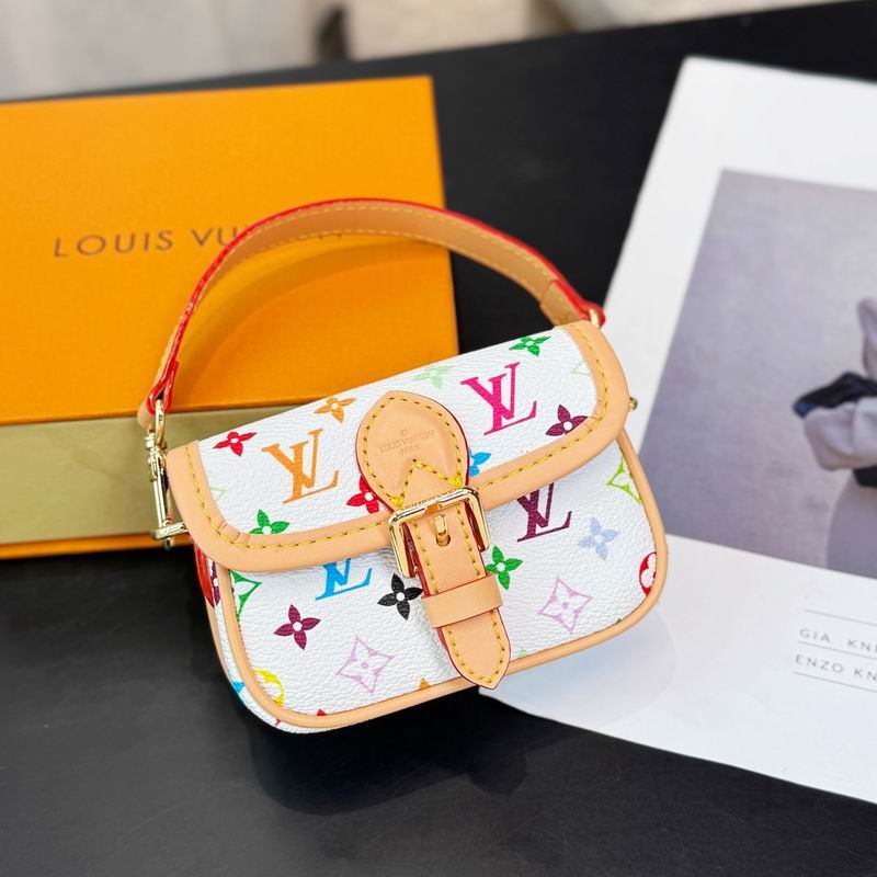 LV AirPods bag (34)
