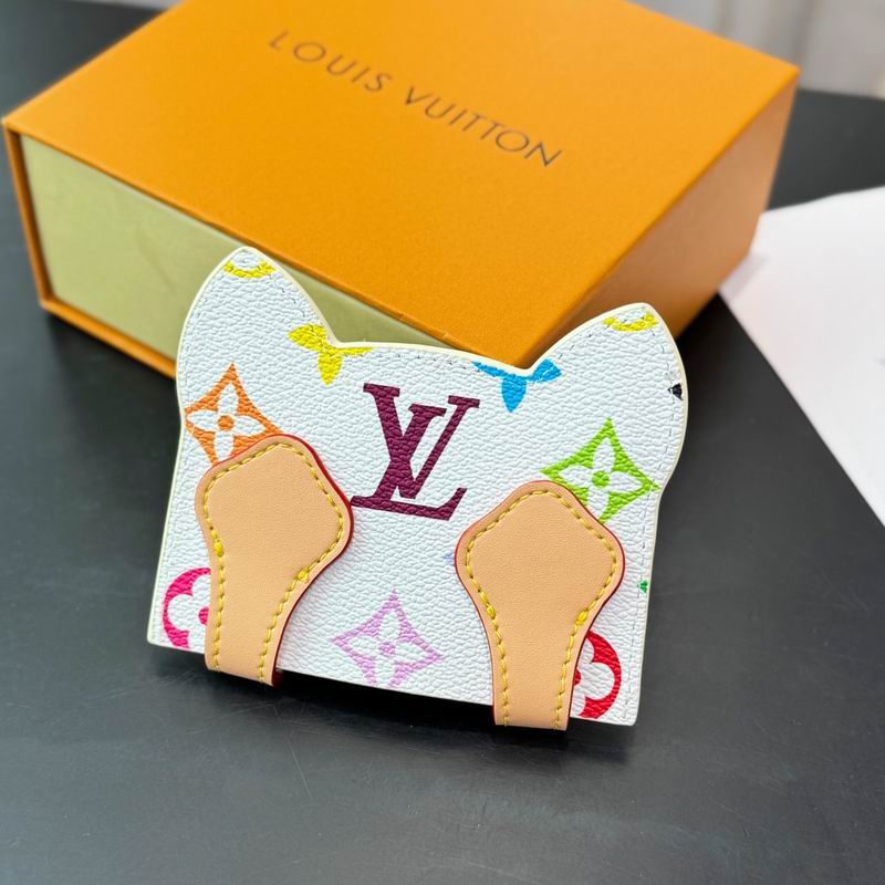 LV AirPods bag (43)