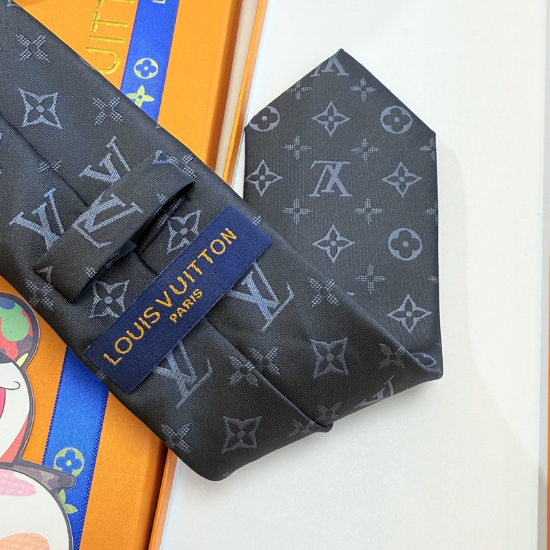 LV Tie hm (10)