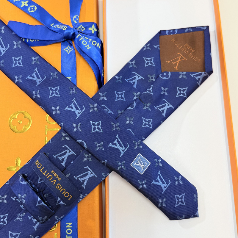 LV Tie hm (25)
