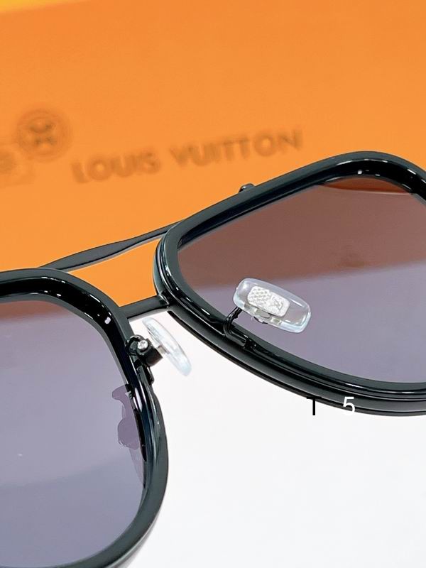 LV Z2516U 58 17-145 F07