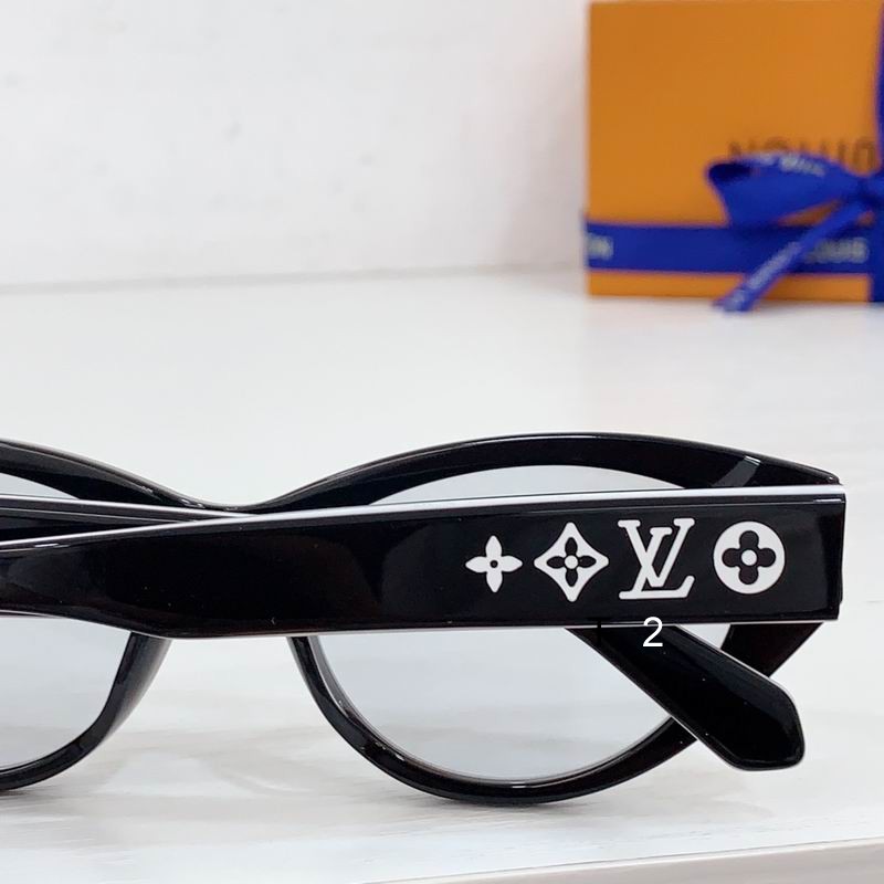 LV Z2686U 53 19-145 b08