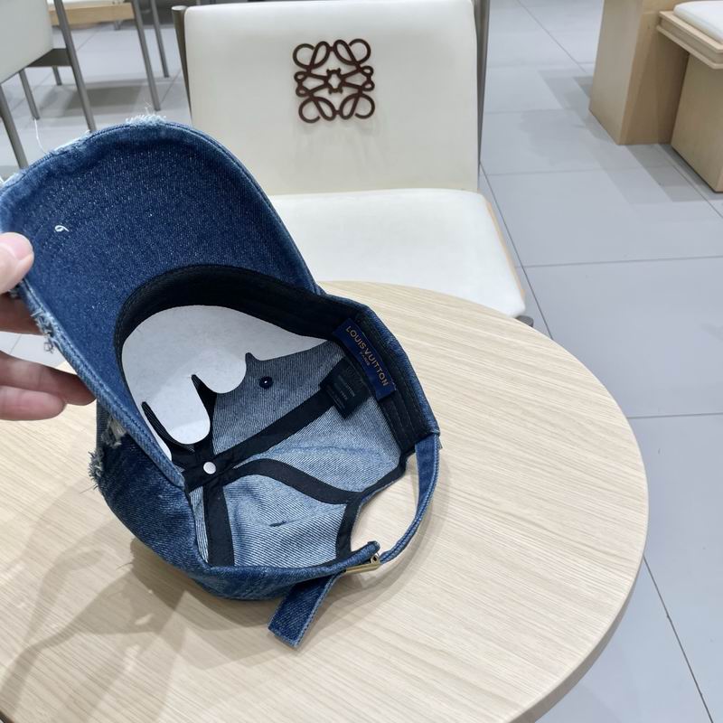LV cap (445)
