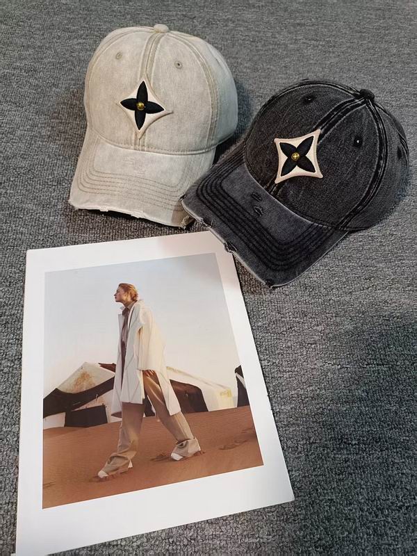 LV cap hm (5)