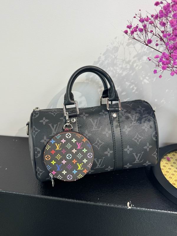 LV card bag (40)