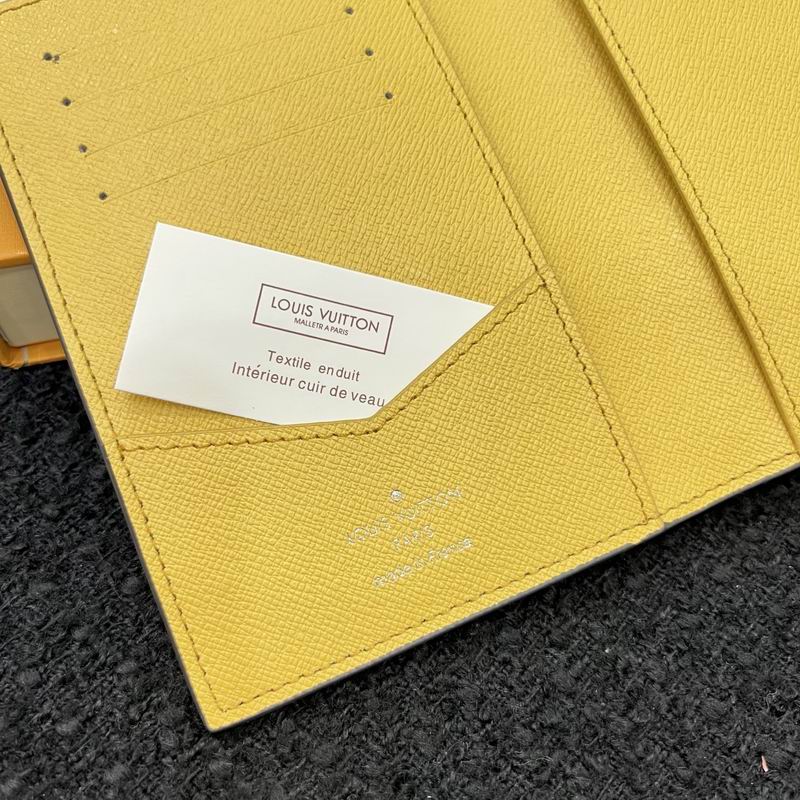LV card bag 10X14cm (26)