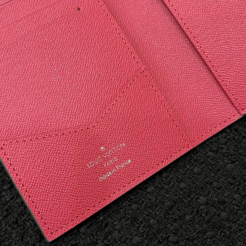 LV card bag 10X14cm (37)