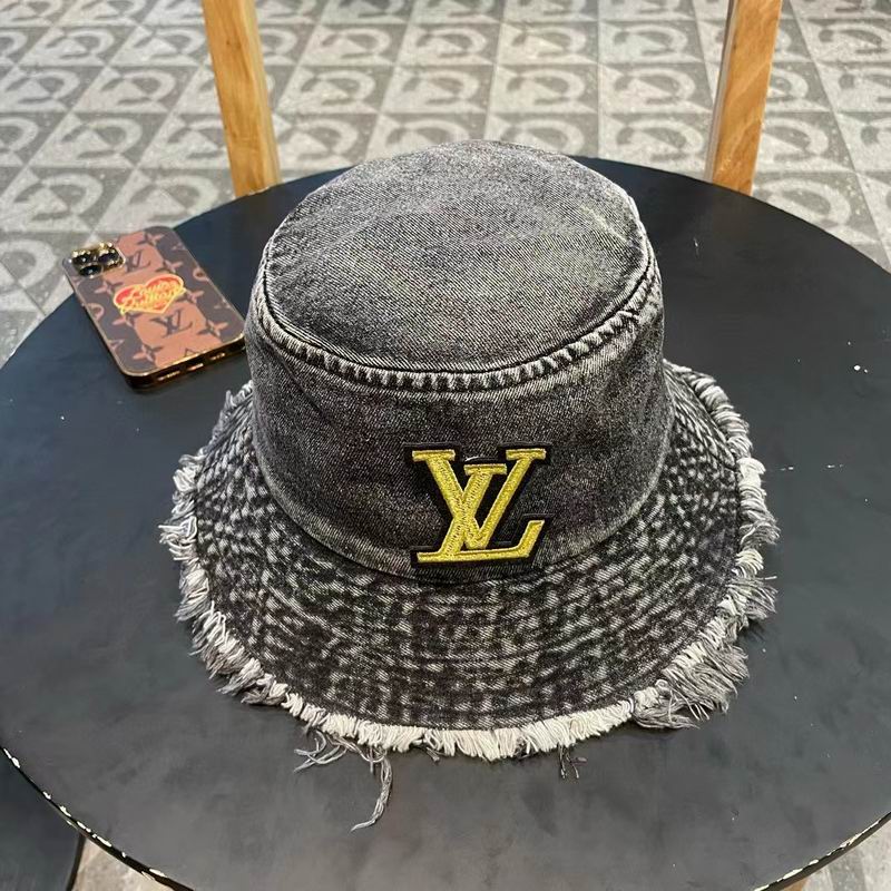 LV hat (113)