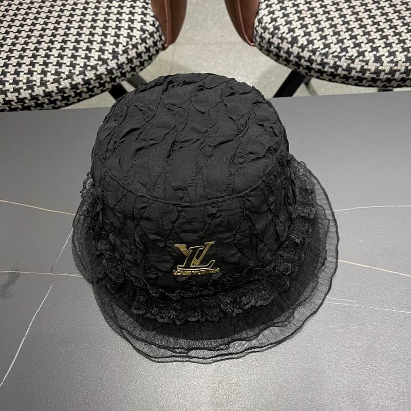 LV hat (116)