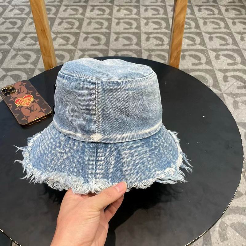 LV hat (121)