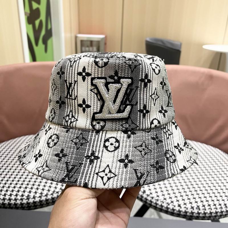 LV hat (124)