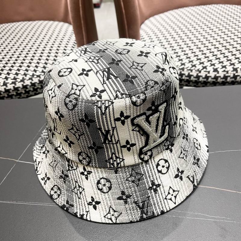 LV hat (129)