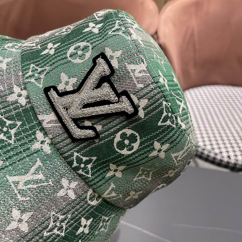 LV hat (134)