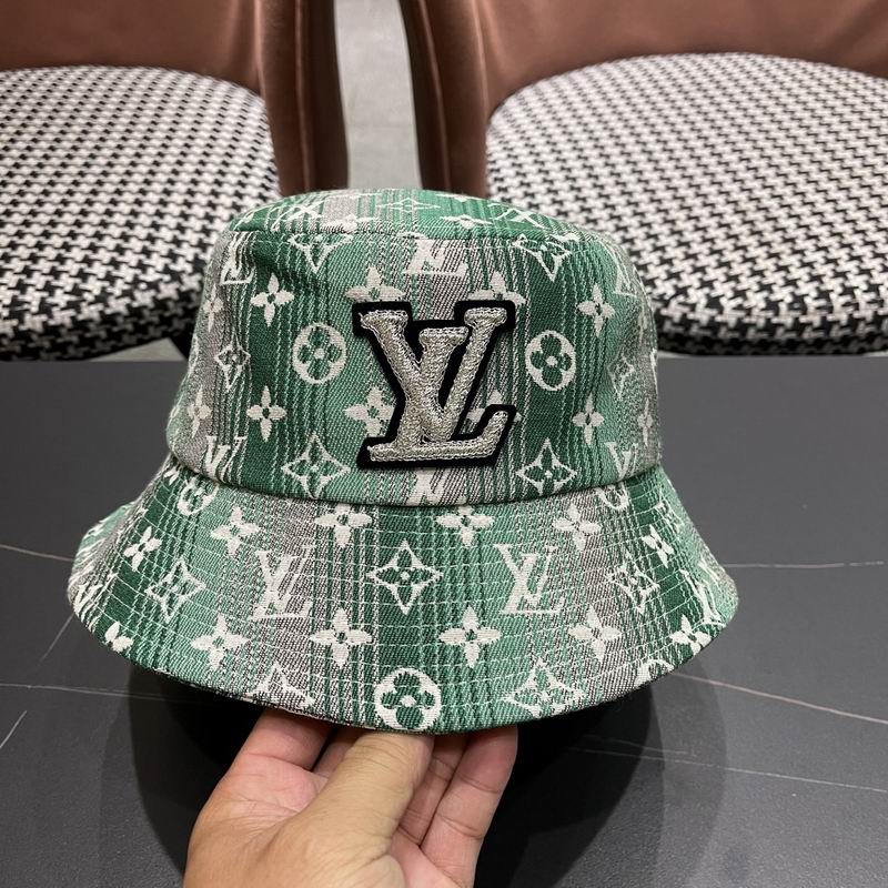 LV hat (136)