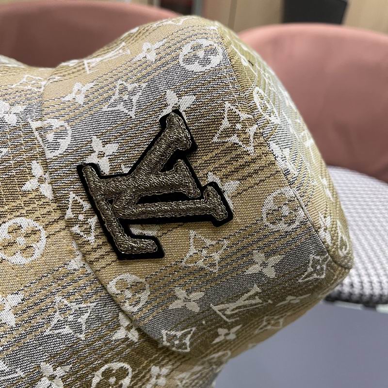 LV hat (145)