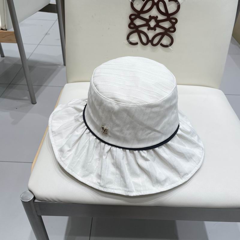 LV hat (156)