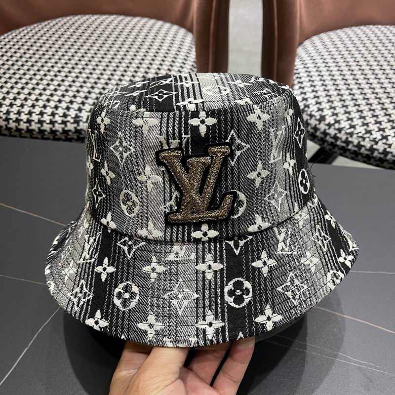 LV hat (158)