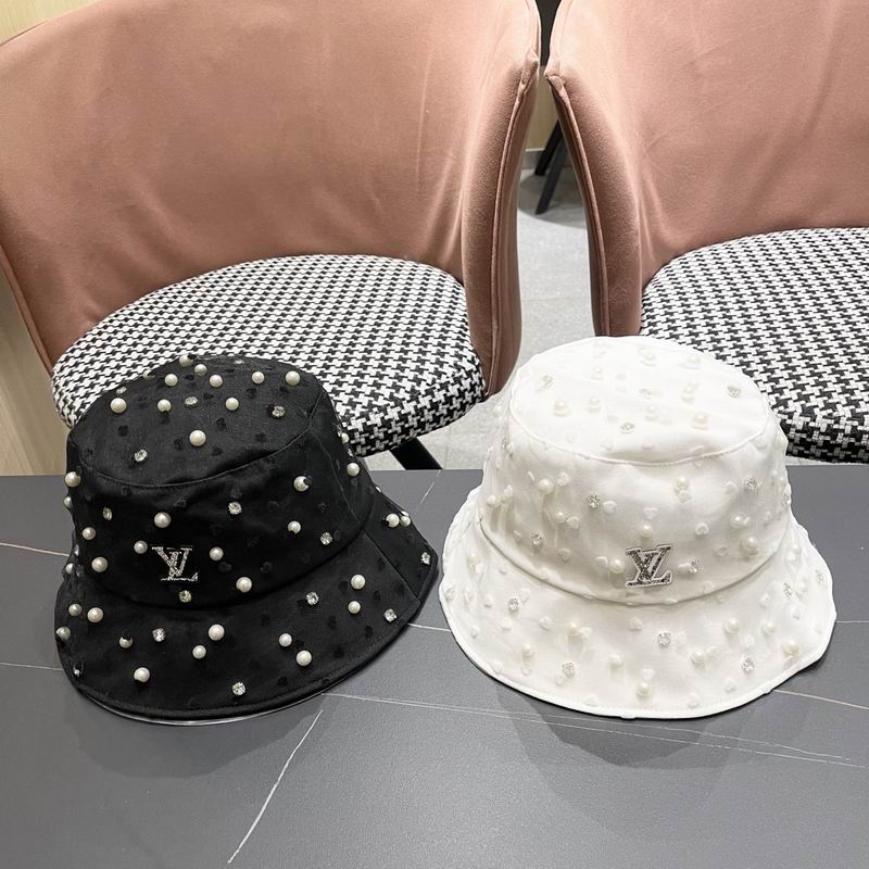 LV hat (201)