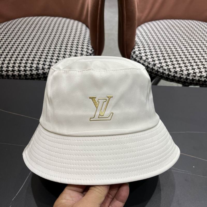 LV hat (206)