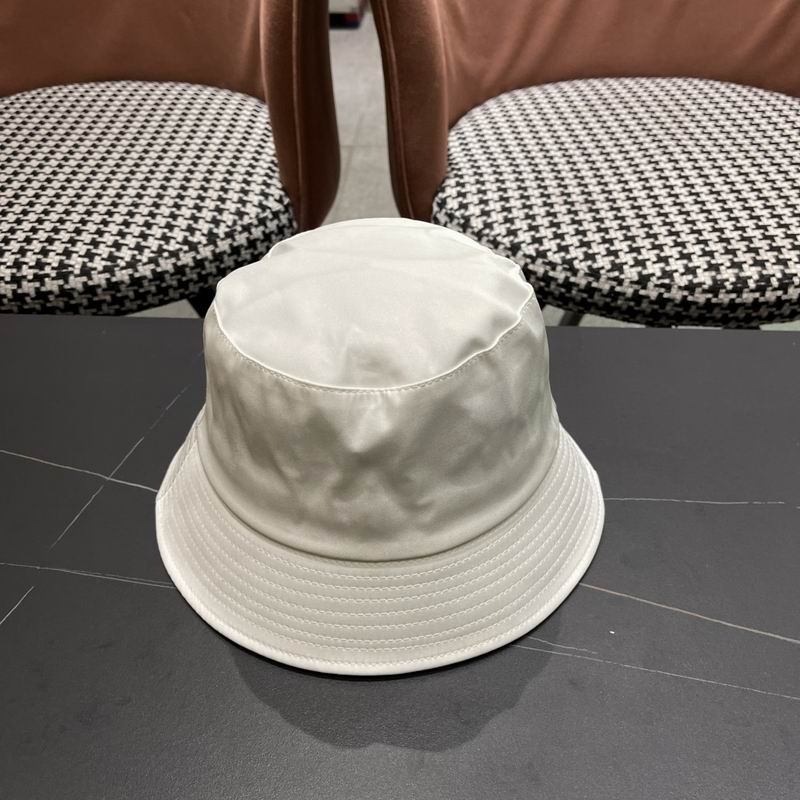 LV hat (207)