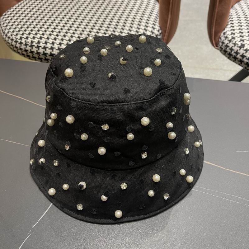 LV hat (207)