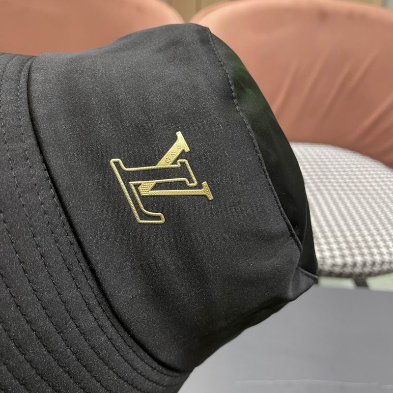 LV hat (215)