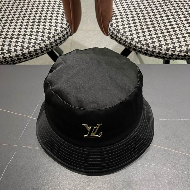 LV hat (219)