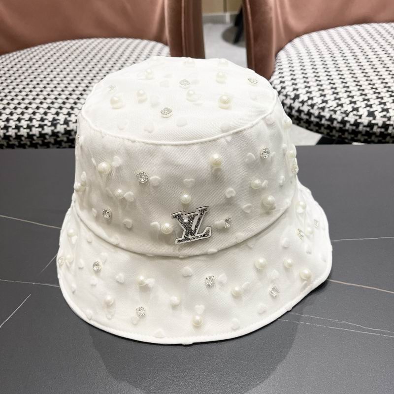LV hat (222)