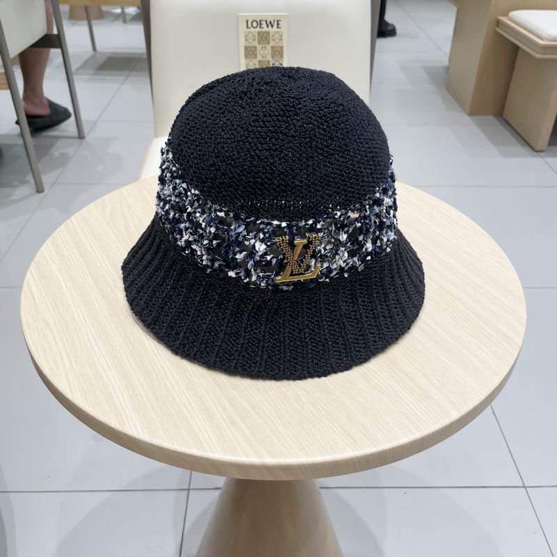 LV hat (231)