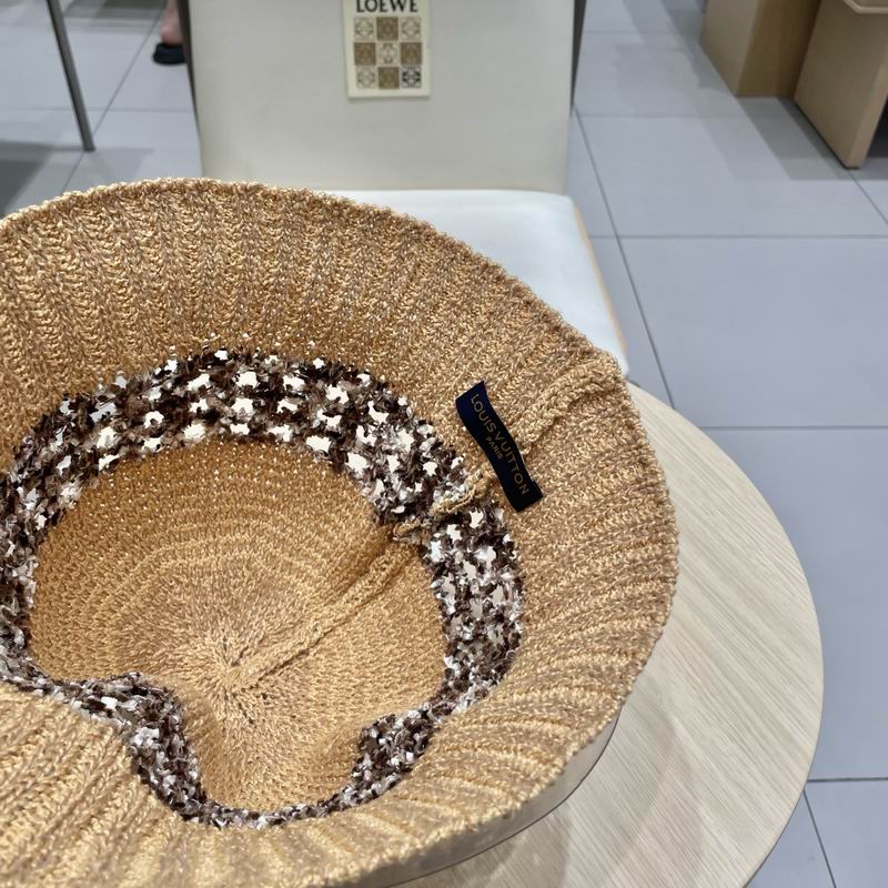 LV hat (241)