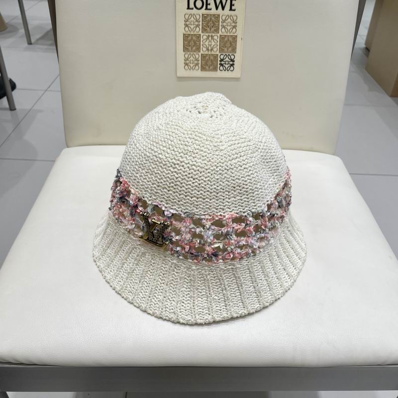 LV hat (252)